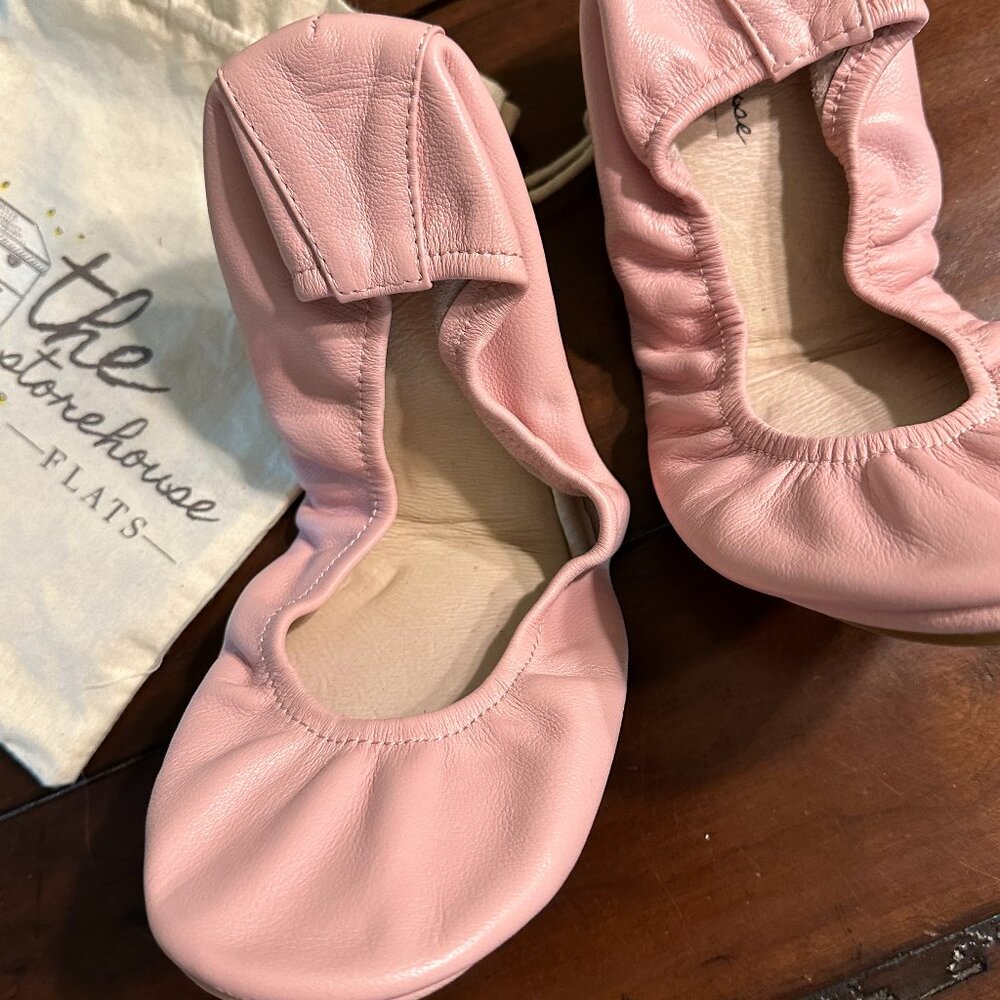 NEW Storehouse leather ballet flats. Size 9. Pink